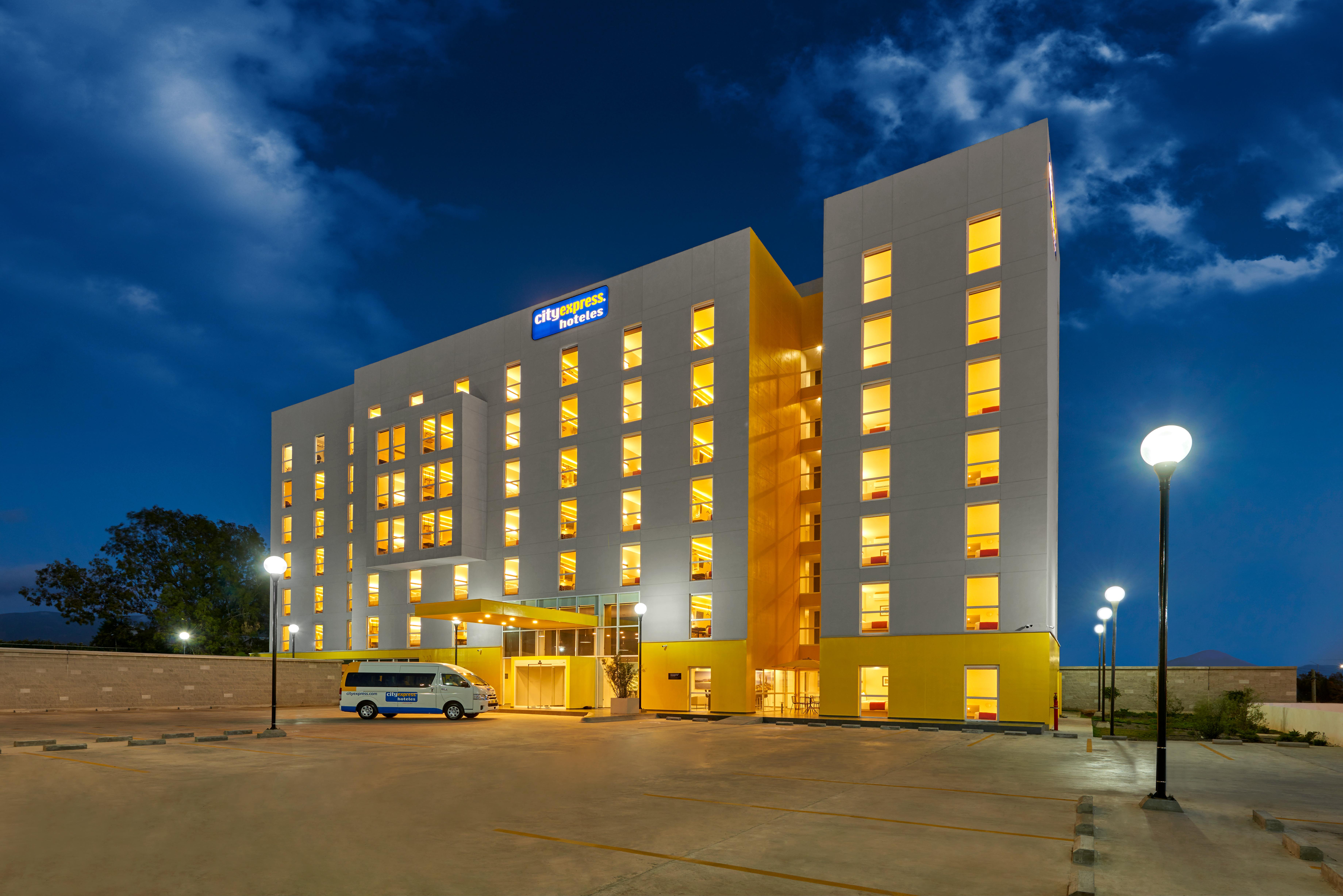 City Express By Marriott Hermosillo Expo Екстер'єр фото