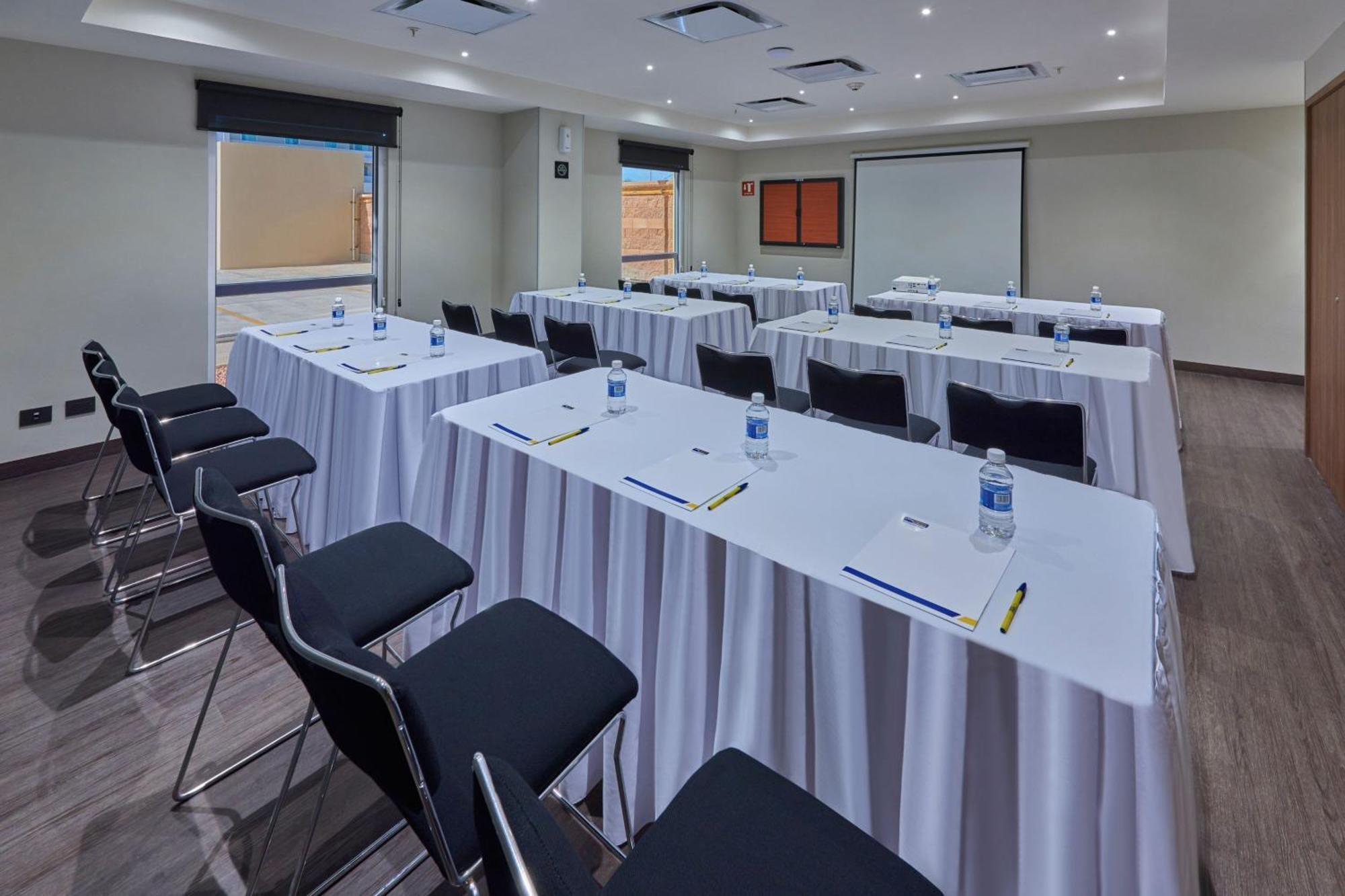 City Express By Marriott Hermosillo Expo Екстер'єр фото