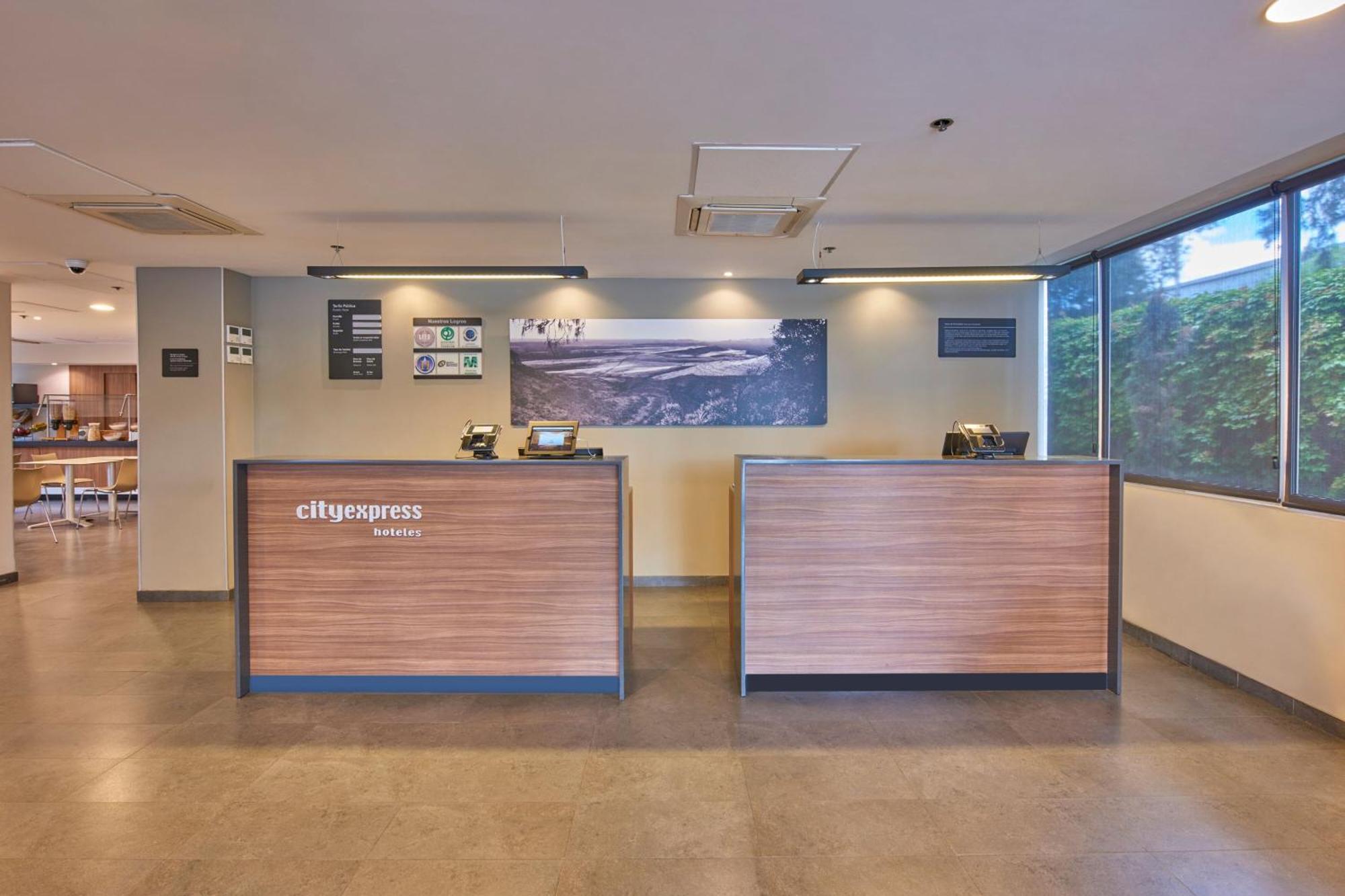 City Express By Marriott Hermosillo Expo Екстер'єр фото